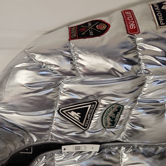 Brand New, GUESS silver metallic puffer jacket size medium - Picture 2 of 3
